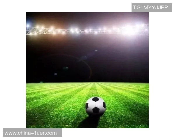 以足球星微信头像展现热血拼搏精神记录绿茵场上的青春风采 以足球星微信头像展现热血拼搏精神记录绿茵场上的青春风采